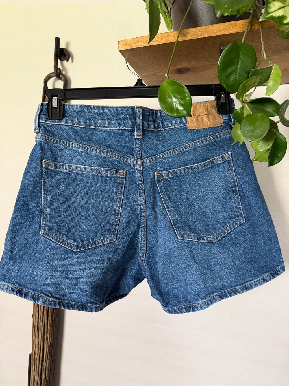 H&M Jean shorts size 6 - Picture 2 of 3